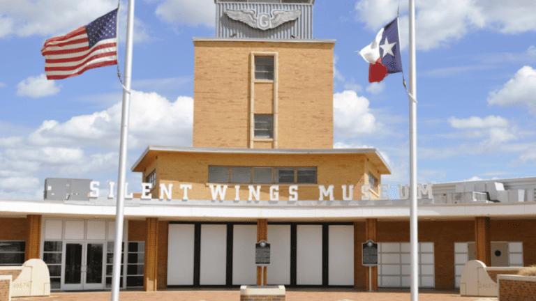 Silent Wings Museum Lubbock, TX: Fun Aviation Museum
